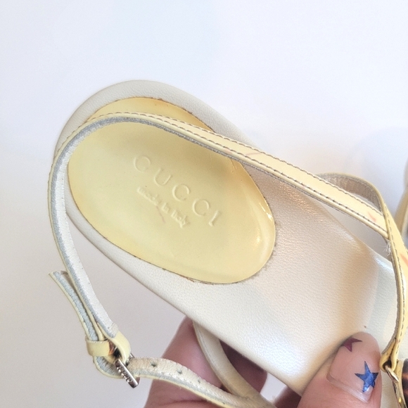 Gucci Brit pale yellow low heels, size 7 - Picture 8 of 12